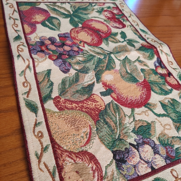 New Table Runner - Picture 2 of 5
